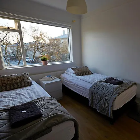 Hallgrims Gæstehus 2*